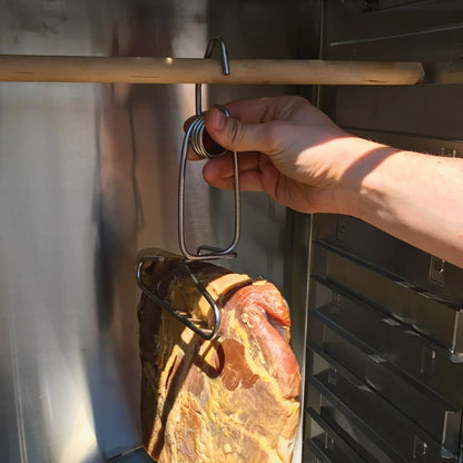 Spring_Loaded_Bacon_Hanger