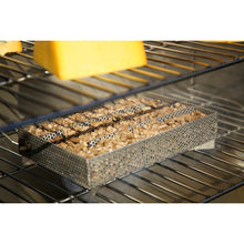 A-MAZE-N_Smoker,_5_x_8";A-MAZE-N_Smoker,_5_x_8"