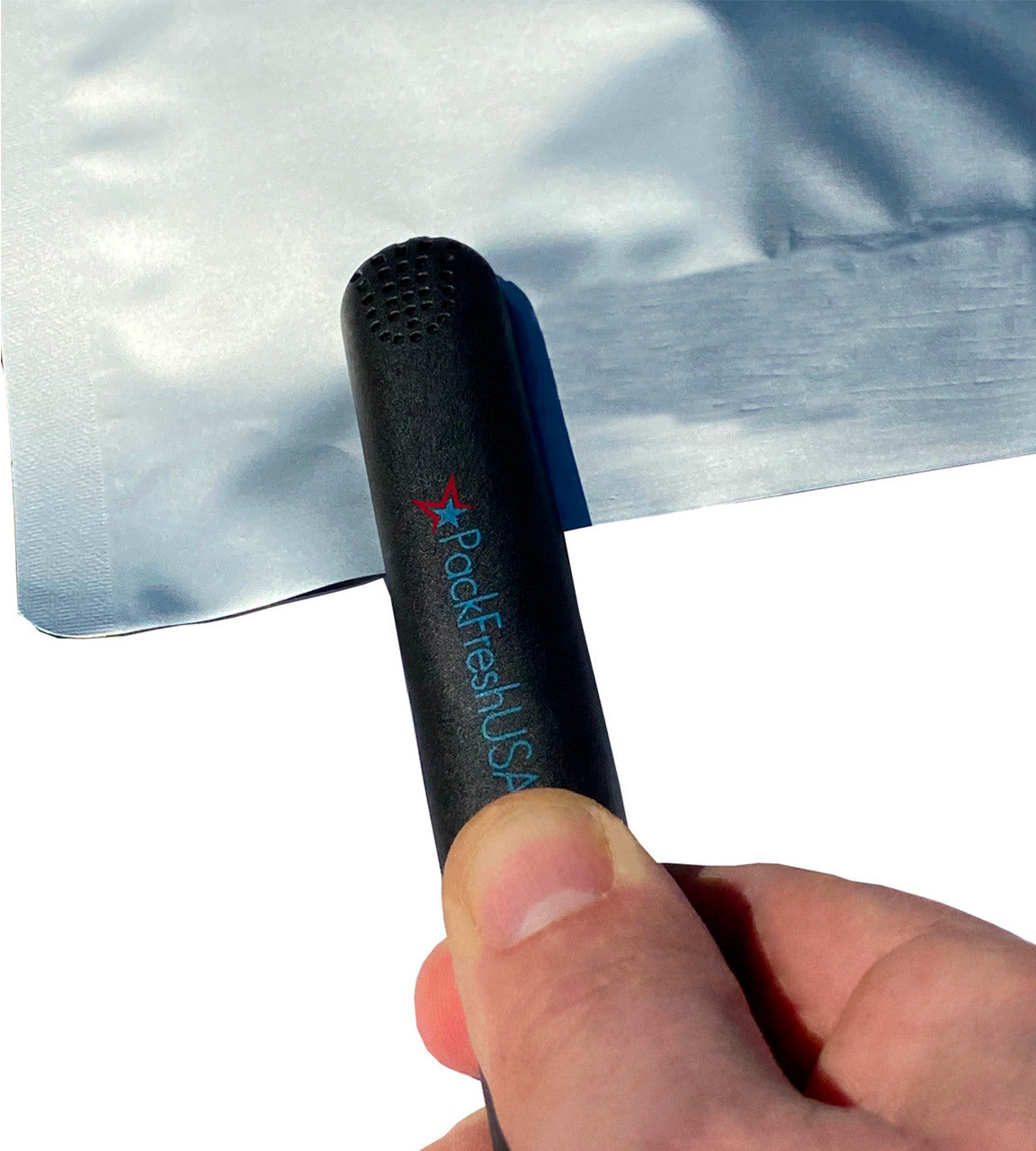 The_Pack_Fresh_USA_Mini_Bag_Sealer;The_Sausage_Maker_Pack_Fresh_USA_mini_bag_sealer_for_airtight_storage